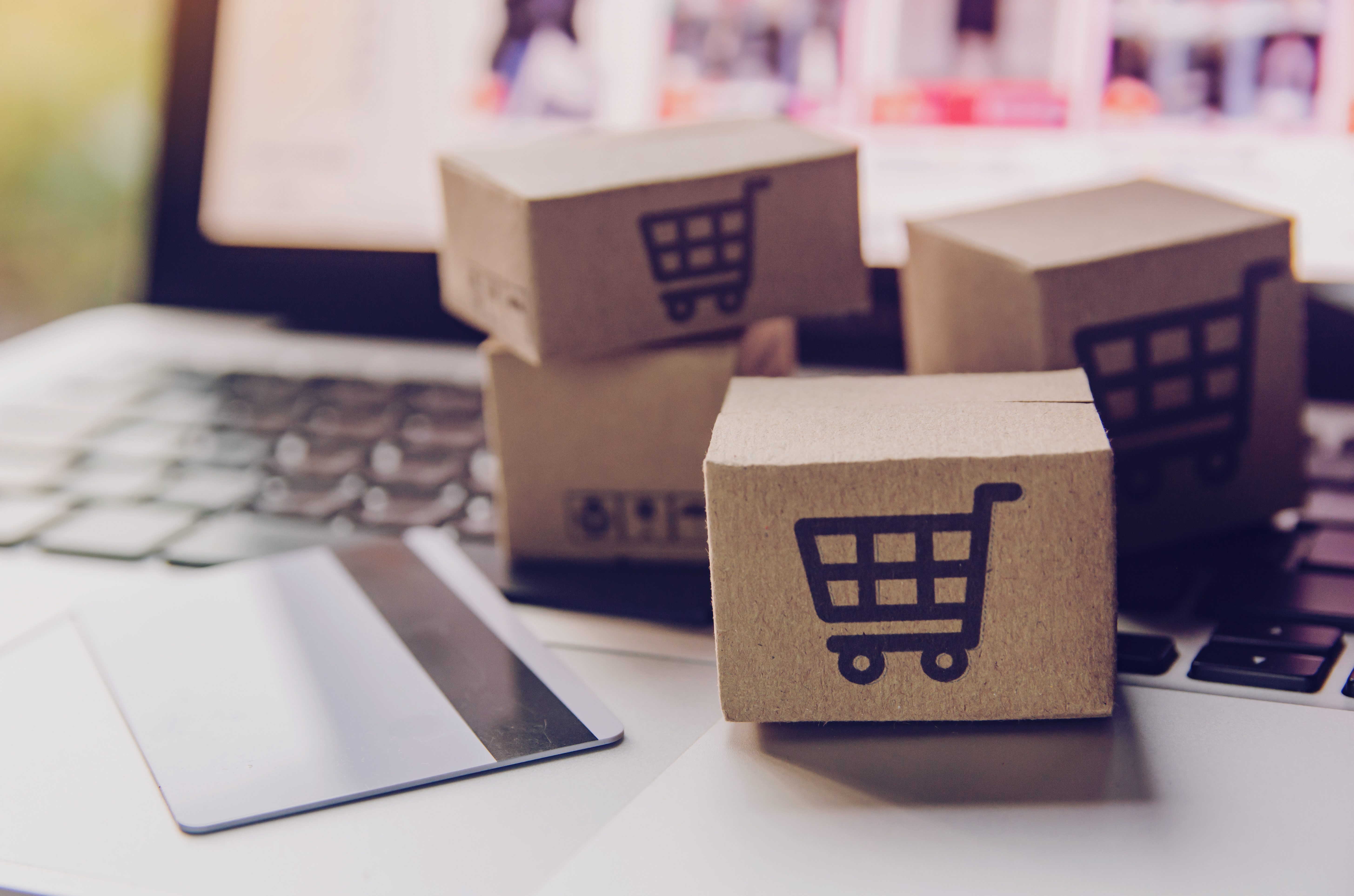 Dicas: planejamento e compra de materiais pela internet